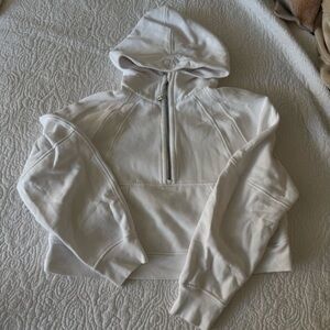 Lululemon Scuba 1/4 Zip Hoodie. Size M/L. Color White.